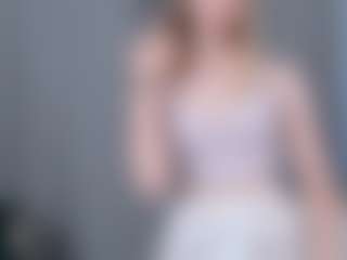 Live cam show with Qiyana - Bikini on intimatelivegirls.com