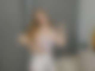 Qiyana's Live Sex Cam Show