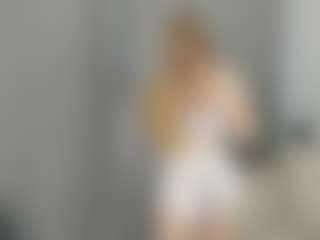 Qiyana's Live Sex Cam Show