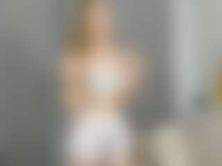 Qiyana's Live Sex Cam Show
