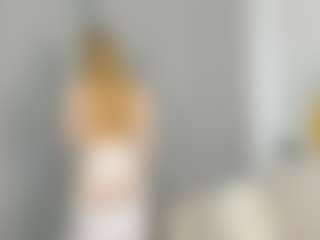 Qiyana's Live Sex Cam Show