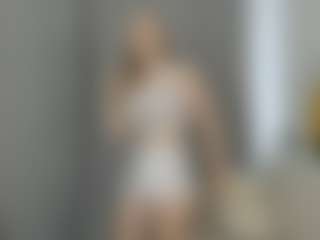 Qiyana's Live Sex Cam Show