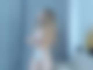 Live cam show with Qiyana - Big Tits Small Tits on nudelive.tv