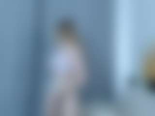 Live cam show with Qiyana - Green Eyes on Camsoda