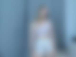 Qiyana's Live Sex Cam Show