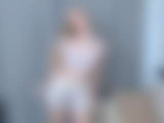Qiyana's Live Sex Cam Show