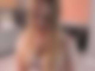 Qiyana's Live Sex Cam Show