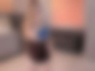Live cam show with Qiyana - College on Camsoda