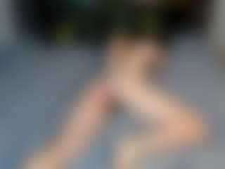 Live cam show with Qiyana - Body Massage on Camsoda