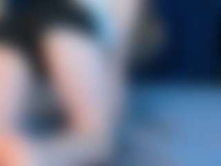 Qiyana's Live Sex Cam Show
