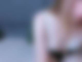 Qiyana's Live Sex Cam Show