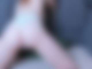 Qiyana's Live Sex Cam Show