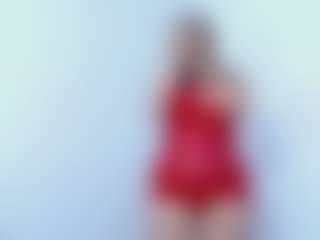Live cam show with CamilaDante - New Lush on Milfs Live