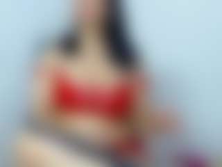 Live cam show with CamilaDante - Average on 1on1-livenow