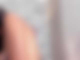 Live cam show with Danna-eboni - Squirt on milfzrlive.com