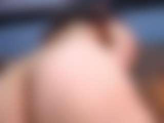 Live cam show with DulceeCielo - Pornstar Petite on Soda Cam