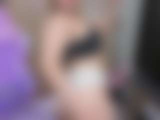 ematayy24's Live Sex Cam Show