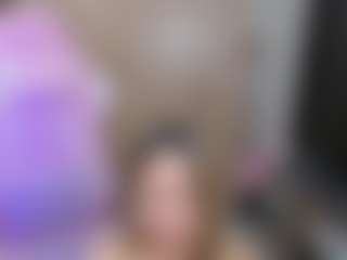 ematayy24's Live Sex Cam Show
