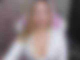 ematayy24's Live Sex Cam Show