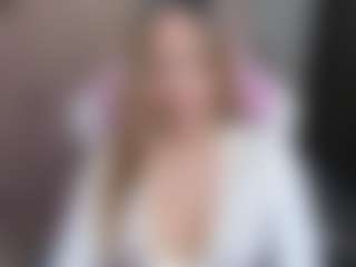 ematayy24's Live Sex Cam Show