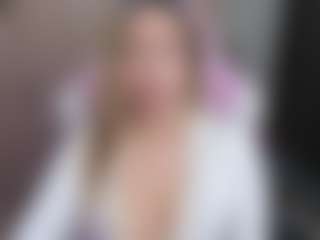 ematayy24's Live Sex Cam Show
