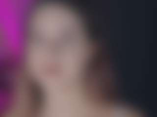 Live cam show with Emma-Devill - Role Play on Camming Site