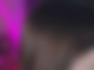Live cam show with Emma-Devill - Gamer on SmokeAndPoke