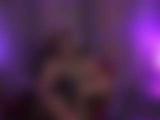 Fernife's Live Sex Cam Show