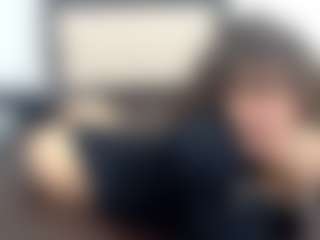 Live cam show with kalyth - Average on Camsoda