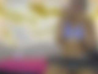 Live cam show with KendallSexxy - Black Hair on Camsoda