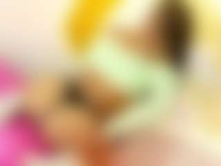 Live cam show with KendallSexxy - Big Cock on Camsoda