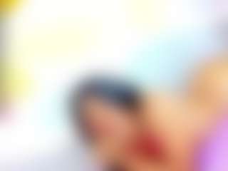 Live cam show with KendallSexxy - Black Hair on Fling VIP Chat
