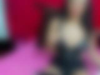 MiaDivineH's Live Sex Cam Show