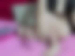 MiaDivineH's Live Sex Cam Show