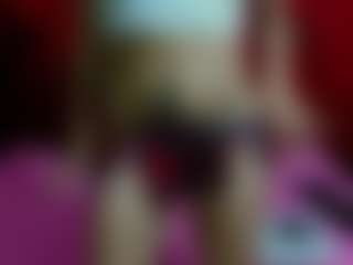 Live cam show with MiaDivineH - Skinny on Streamer API