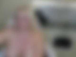 MilfAmelia's Live Sex Cam Show