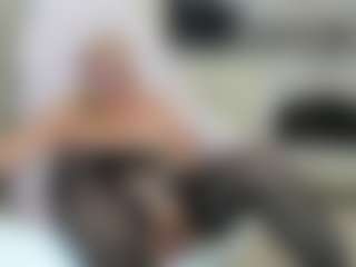 MilfAmelia's Live Sex Cam Show