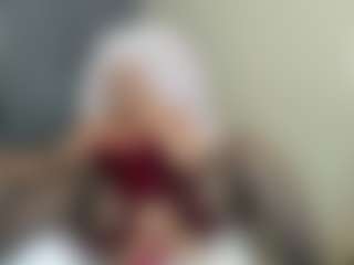 Live cam show with MilfAmelia - Middle Aged on sexylive.show