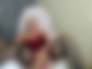 MilfAmelia MILF webcam performer live streaming