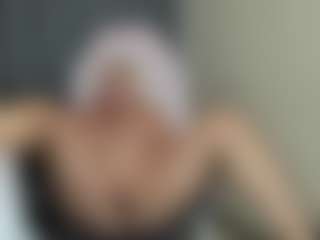 MilfAmelia's Live Sex Cam Show