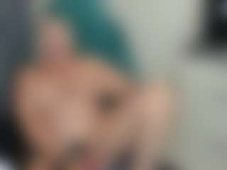 MilfAmelia's Live Sex Cam Show