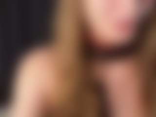 Live cam show with OmaHoerig - Ass Bouncing on Cam Slut
