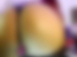succubrxt's Live Sex Cam Show