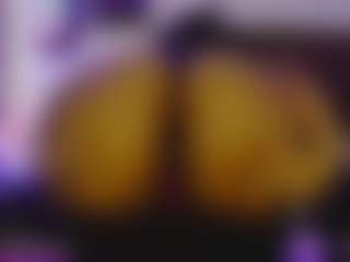 succubrxt's Live Sex Cam Show