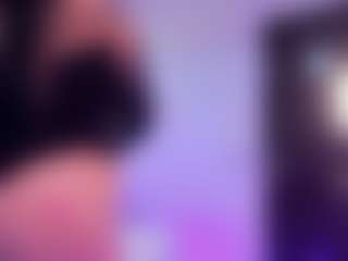 Live cam show with valentina-sigrid - New Big Ass on Hubzter Live