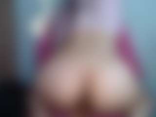 alen-241's Live Sex Cam Show