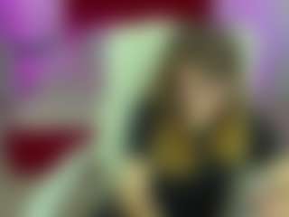 Live cam show with AlexaAmour - Thin on livesexfox.com