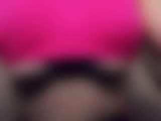 AlveraChausse's Live Sex Cam Show