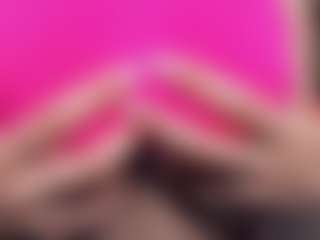 AlveraChausse's Live Sex Cam Show