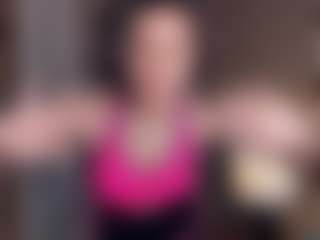 AlveraChausse's Live Sex Cam Show
